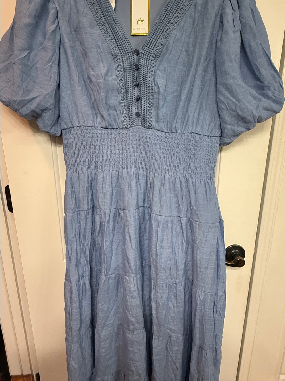 Kings Road Dusty Blue V-Neck Midi Dress with Puff Sleeves - Picture 2 of 3